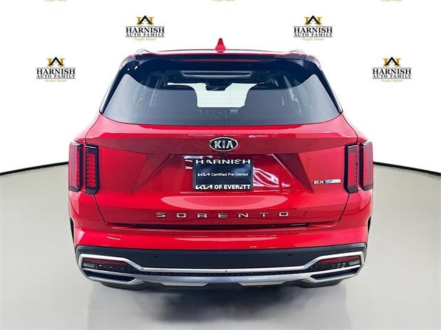 2021 Kia Sorento Hybrid Vehicle Photo in Everett, WA 98204