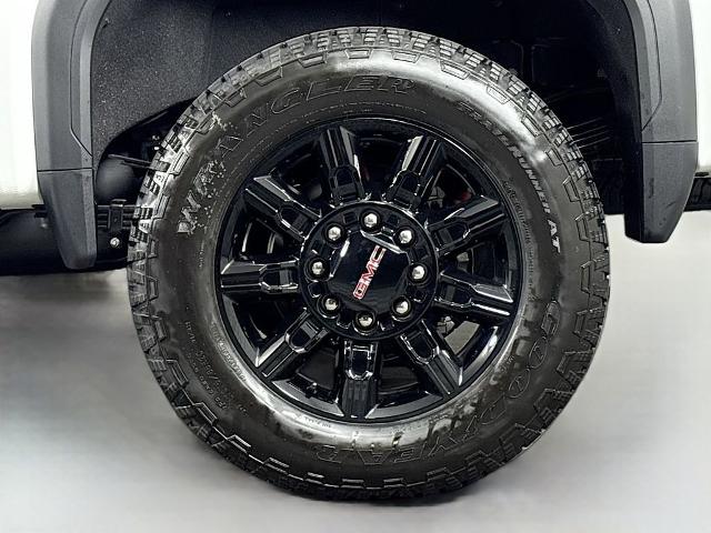 2026 GMC Sierra 3500 HD Vehicle Photo in PUYALLUP, WA 98371-4149