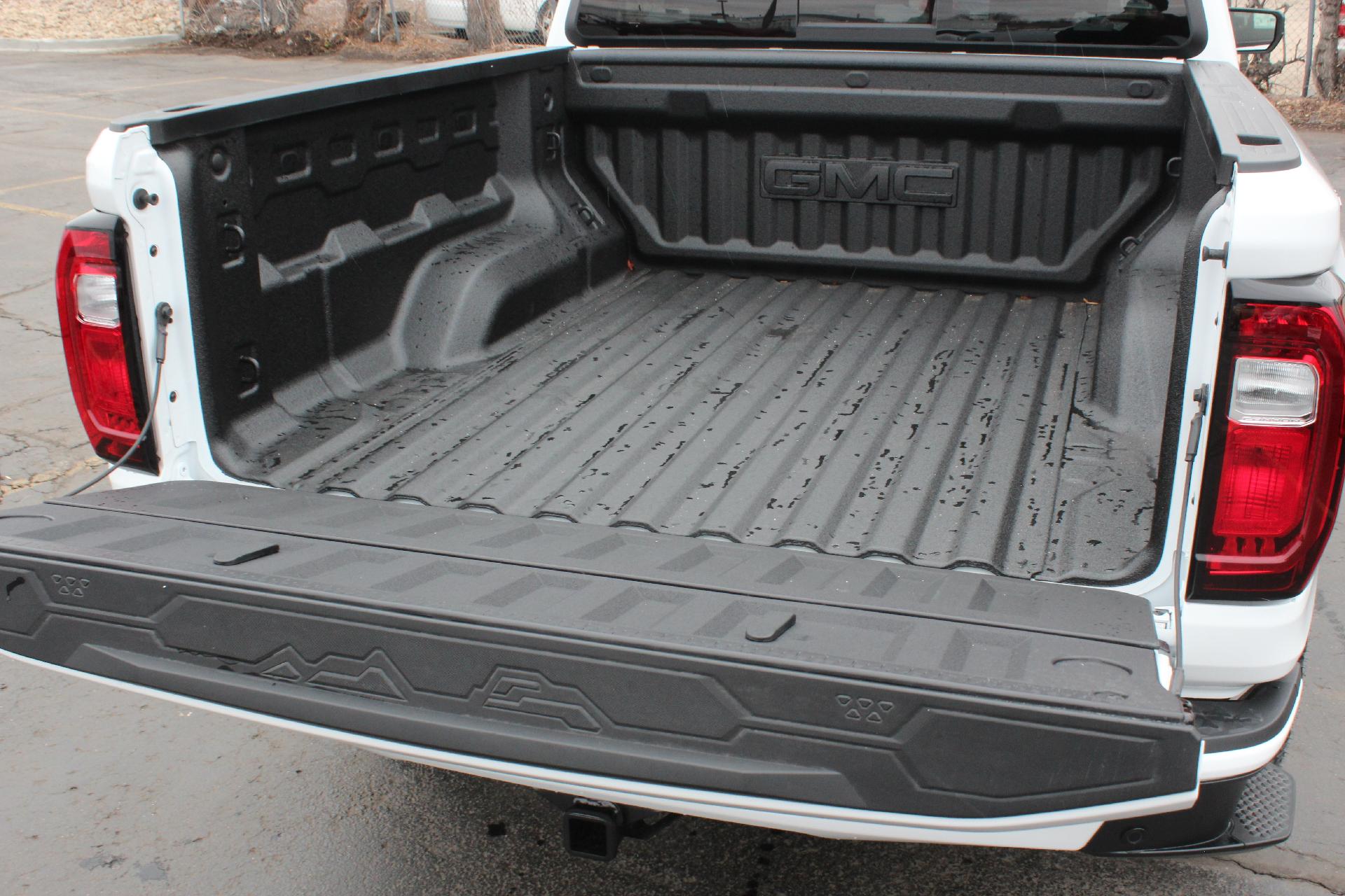 2025 GMC Canyon Vehicle Photo in AURORA, CO 80012-4011