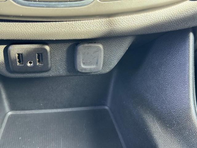 2023 Chevrolet Traverse Vehicle Photo in COLUMBIA, MO 65203-3903