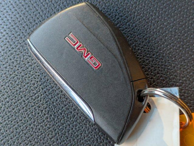 2023 GMC Sierra 1500 Vehicle Photo in BRUNSWICK, GA 31525-1881