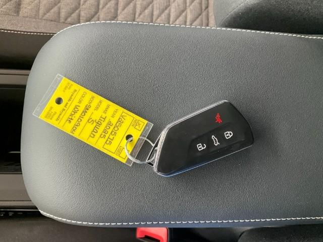 2025 Volkswagen Tiguan Vehicle Photo in Oshkosh, WI 54904