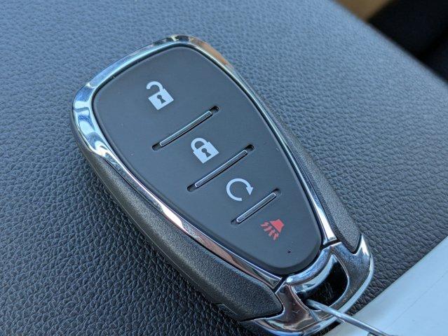 2025 Chevrolet Trax Vehicle Photo in BRUNSWICK, GA 31525-1881