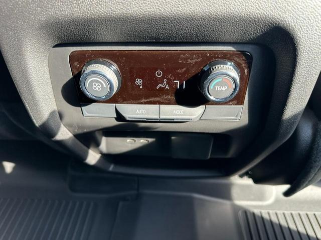2026 Chevrolet Traverse Vehicle Photo in COLUMBIA, MO 65203-3903