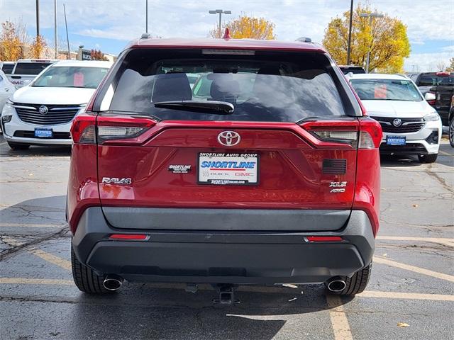 2019 Toyota RAV4 Vehicle Photo in AURORA, CO 80012-4011