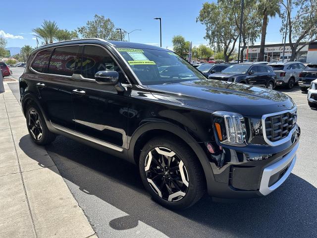 2025 Kia Telluride Vehicle Photo in Tucson, AZ 85712