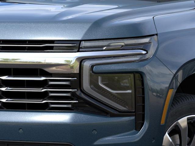 2025 Chevrolet Suburban Vehicle Photo in NEENAH, WI 54956-2243