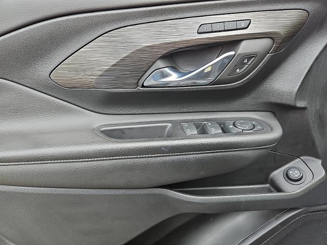 2023 GMC Terrain Vehicle Photo in TREVOSE, PA 19053-4984