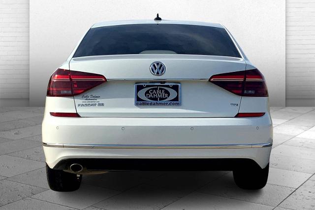 2018 Volkswagen Passat Vehicle Photo in TOPEKA, KS 66609-0000