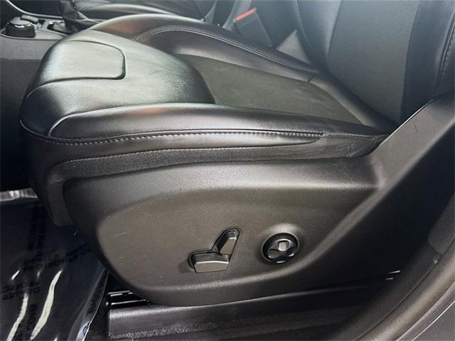 2021 Jeep Cherokee Vehicle Photo in Everett, WA 98204