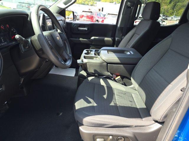 2023 Chevrolet Silverado 1500 Vehicle Photo in Pleasant Hills, PA 15236