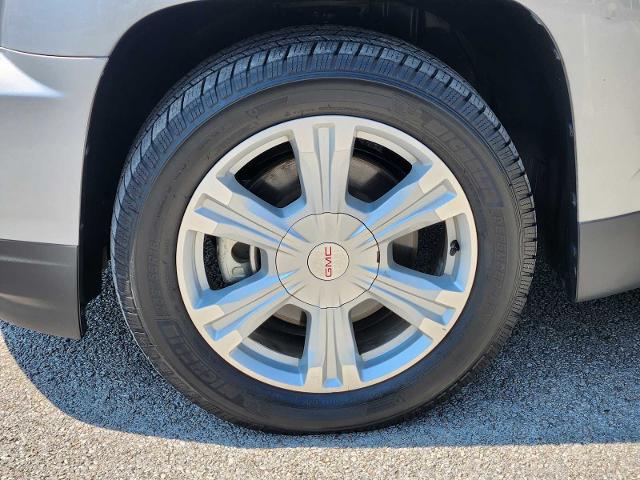 2017 GMC Terrain Vehicle Photo in DENTON, TX 76210-9321