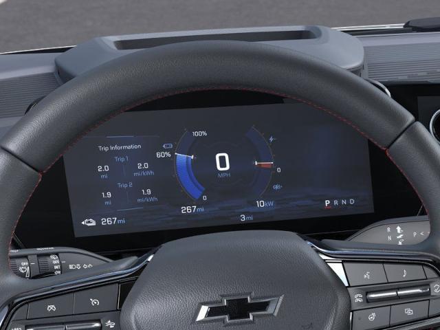 2025 Chevrolet Equinox EV photo 18 of 31