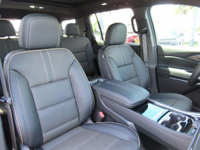 2025 Chevrolet Traverse Vehicle Photo in LEESBURG, FL 34788-4022