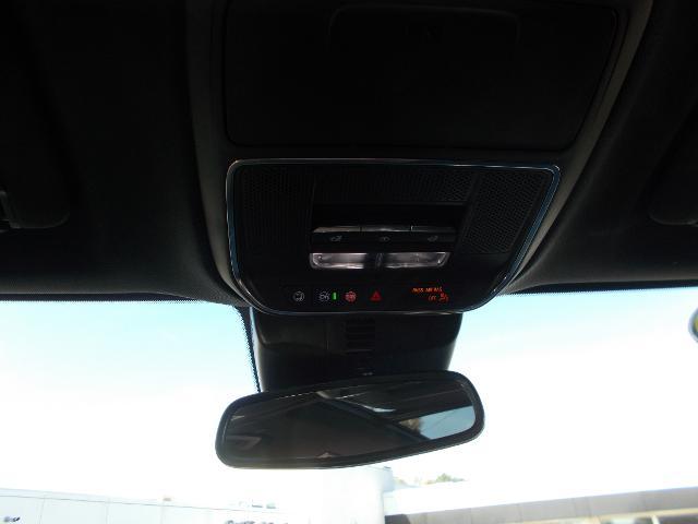 2024 GMC Acadia Vehicle Photo in LOWELL, MA 01852-4336