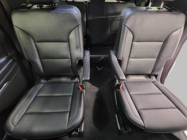 2025 Chevrolet Traverse Vehicle Photo in NEENAH, WI 54956-2243