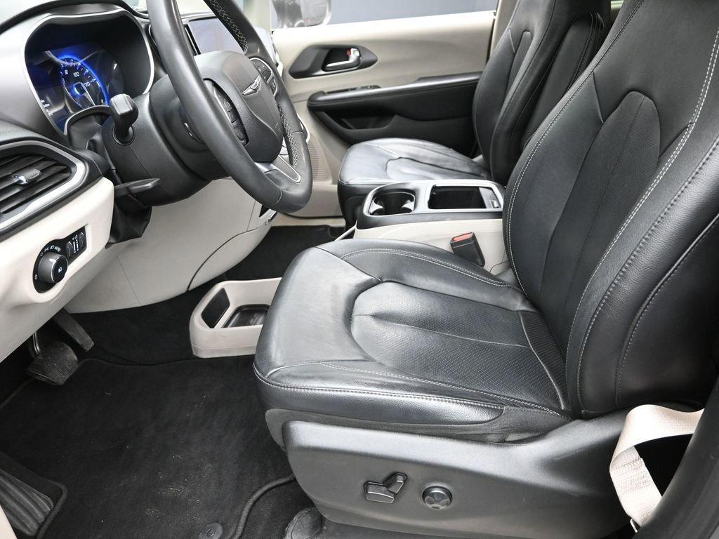 2022 Chrysler Pacifica Vehicle Photo in Cedar Rapids, IA 52402