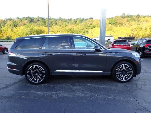 2023 Lincoln Aviator Vehicle Photo in ZELIENOPLE, PA 16063-2910