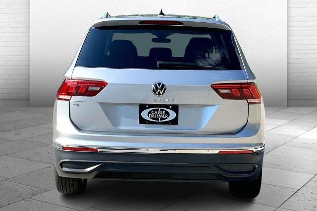 2024 Volkswagen Tiguan Vehicle Photo in Kansas City, MO 64114