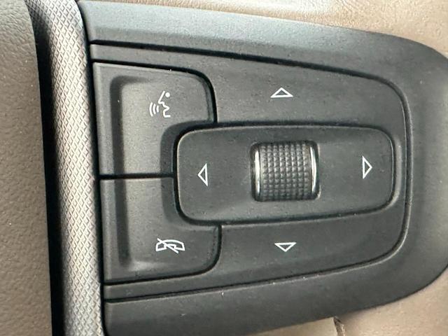 2023 GMC Yukon Vehicle Photo in COLUMBIA, MO 65203-3903