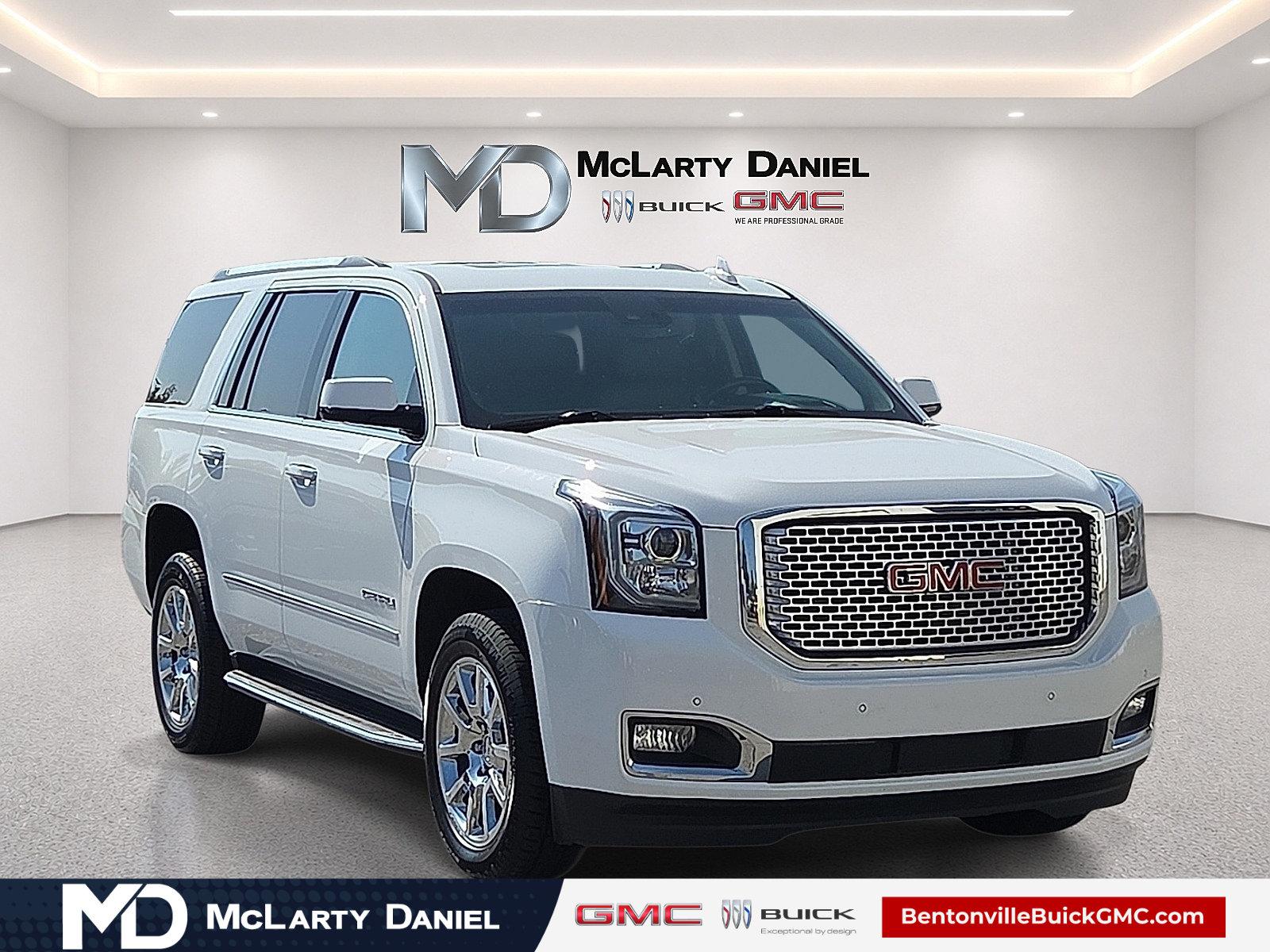 2017 GMC Yukon Vehicle Photo in BENTONVILLE, AR 72712-7554