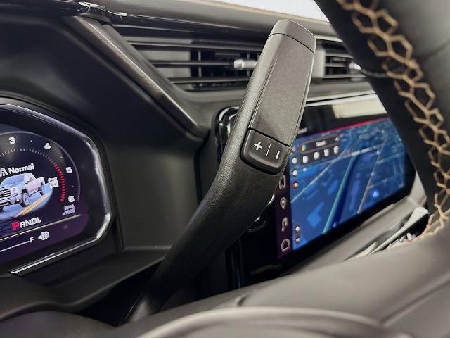 2025 GMC Sierra 3500 HD Vehicle Photo in PUYALLUP, WA 98371-4149