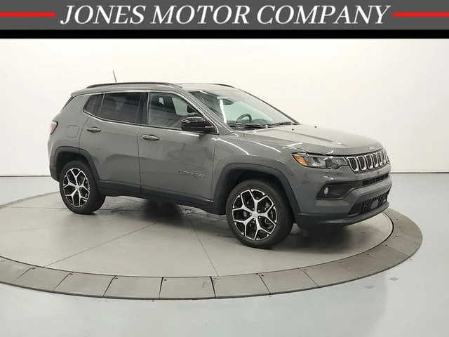 2024 Jeep Compass Vehicle Photo in Savannah, TN 38372