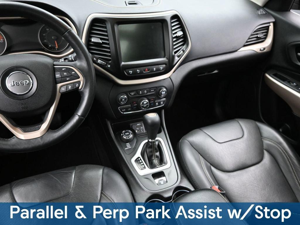 2018 Jeep Cherokee Vehicle Photo in Cedar Rapids, IA 52402