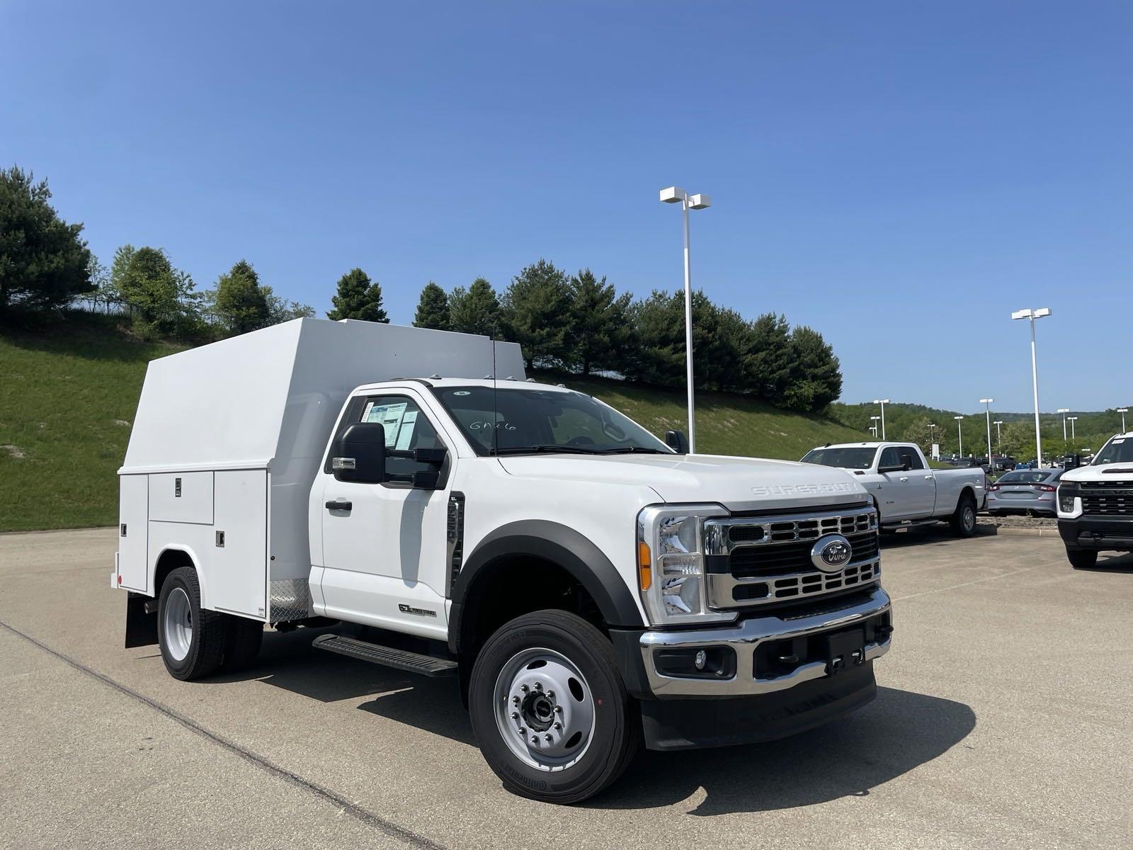 2023 Ford Super Duty F-550 DRW Vehicle Photo in Belle Vernon, PA 15012
