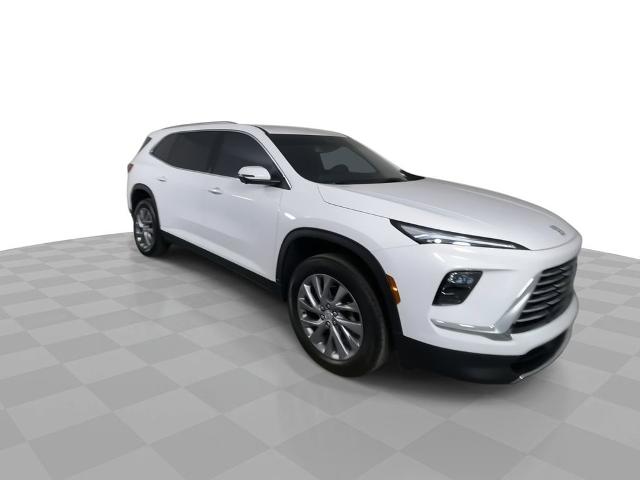 2025 Buick Enclave Vehicle Photo in GILBERT, AZ 85297-0402