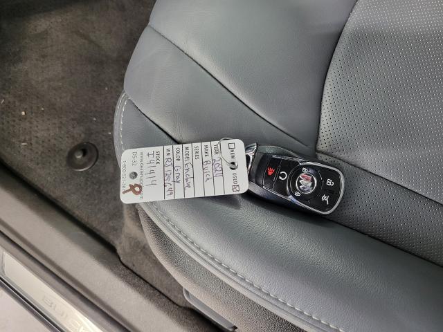 2024 Buick Enclave Vehicle Photo in NEENAH, WI 54956-2243
