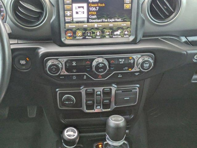 2022 Jeep Wrangler Unlimited Vehicle Photo in SELMA, TX 78154-1460