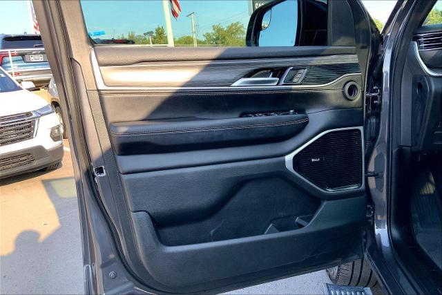 2023 Jeep Wagoneer Vehicle Photo in KANSAS CITY, MO 64114-4502