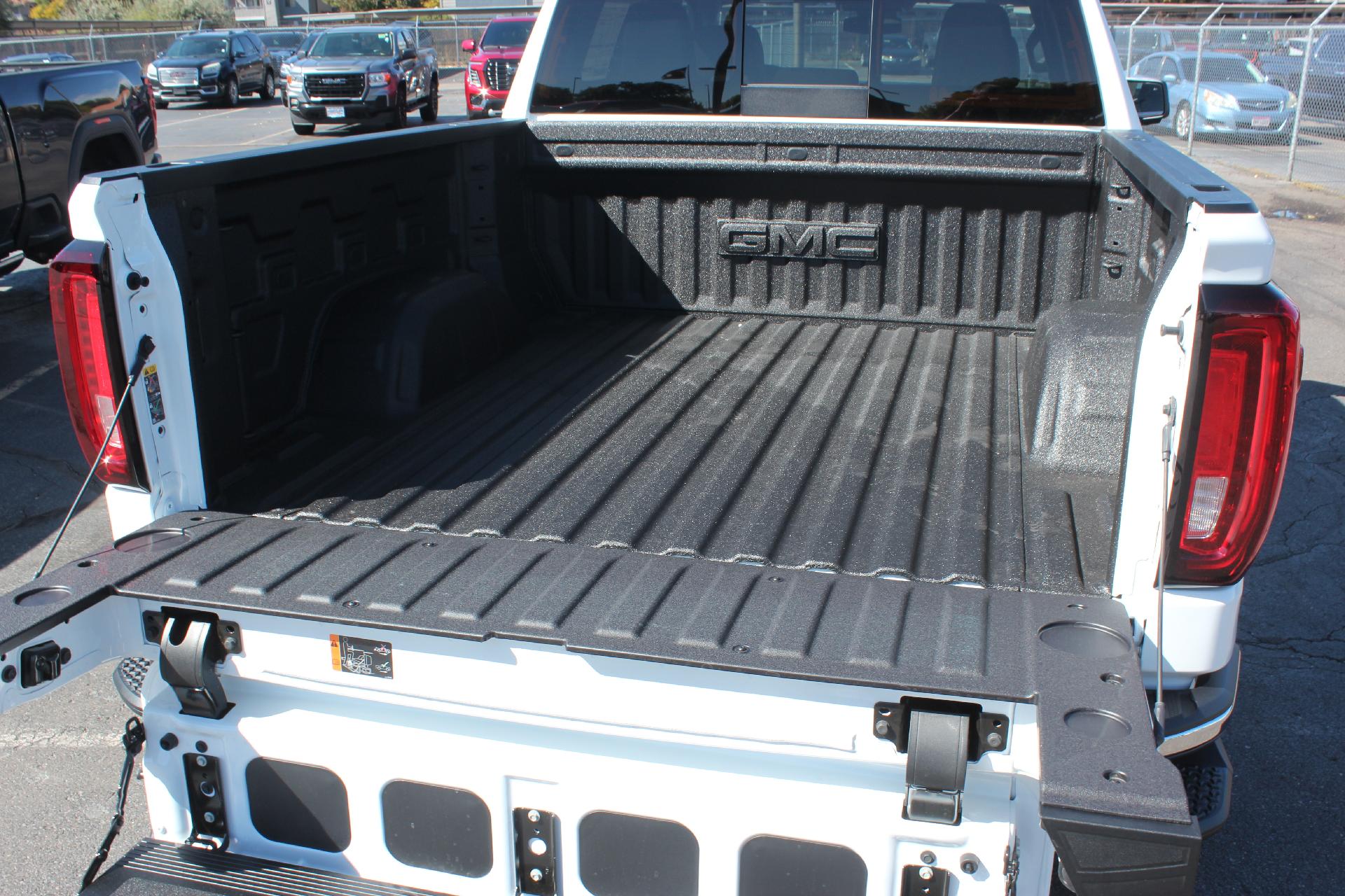 2026 GMC Sierra 1500 Vehicle Photo in AURORA, CO 80012-4011