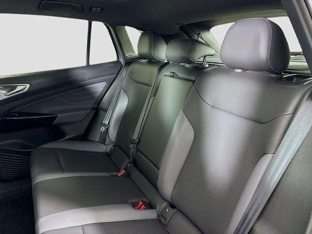 2023 Volkswagen ID.4 Vehicle Photo in Puyallup, WA 98371