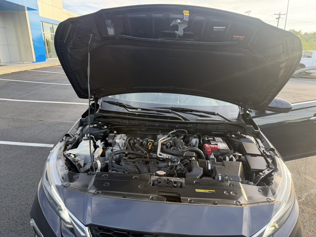 2022 Nissan Altima photo 29 of 33
