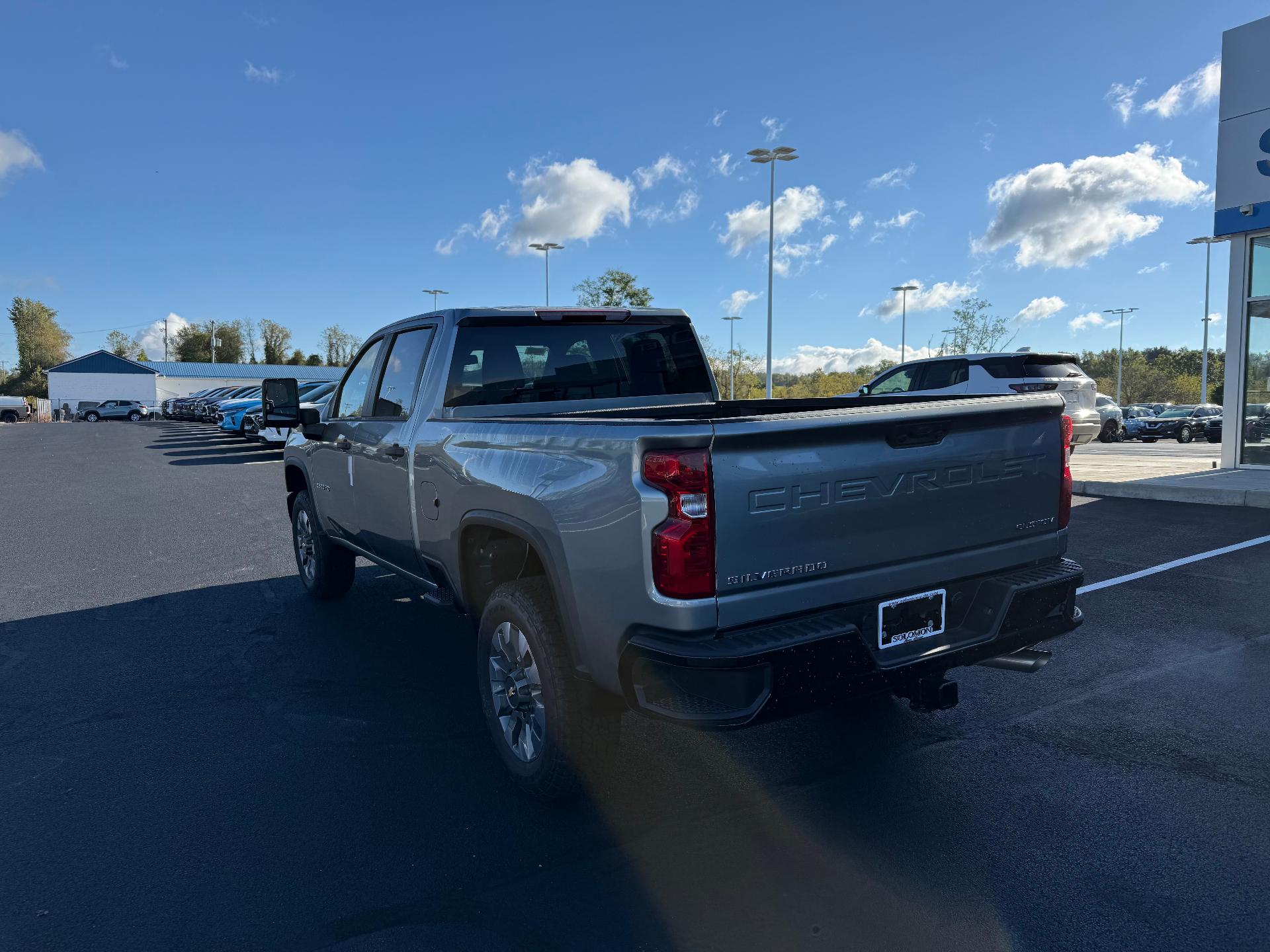 2026 Chevrolet Silverado 2500 HD photo 3 of 6
