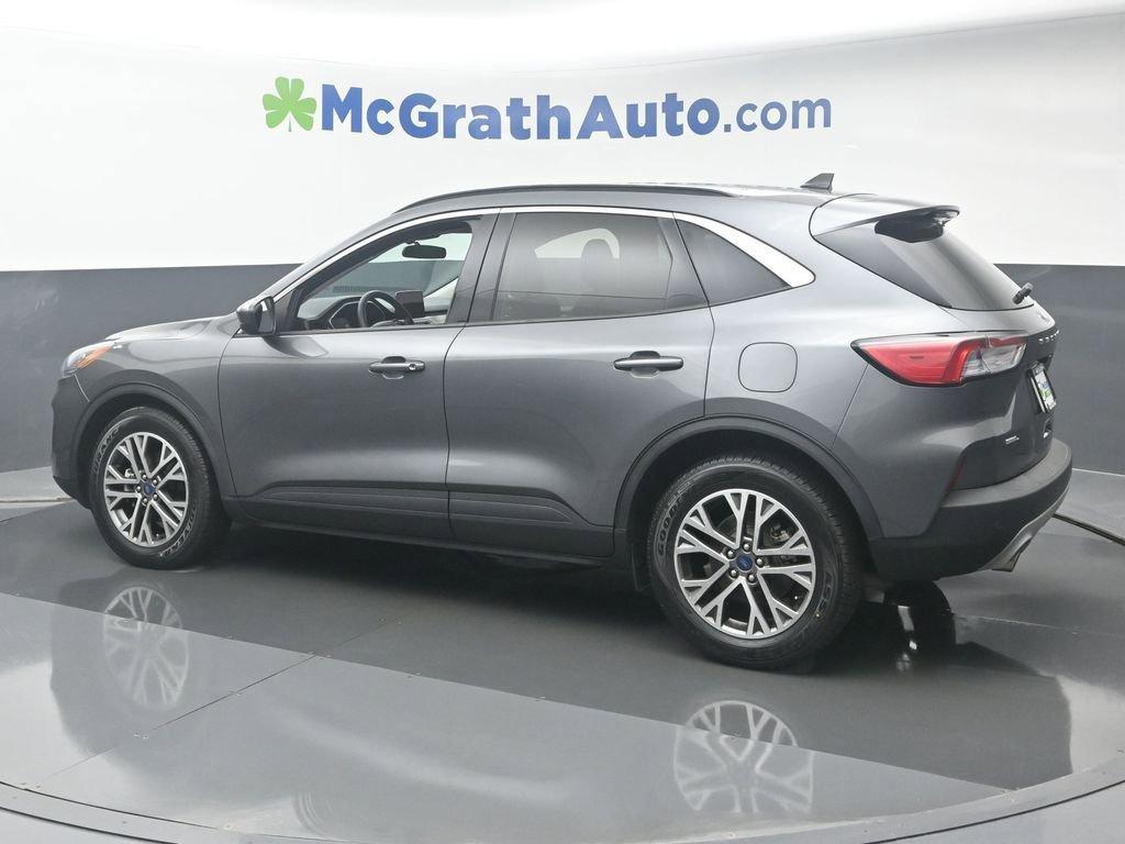 2021 Ford Escape Vehicle Photo in Cedar Rapids, IA 52402