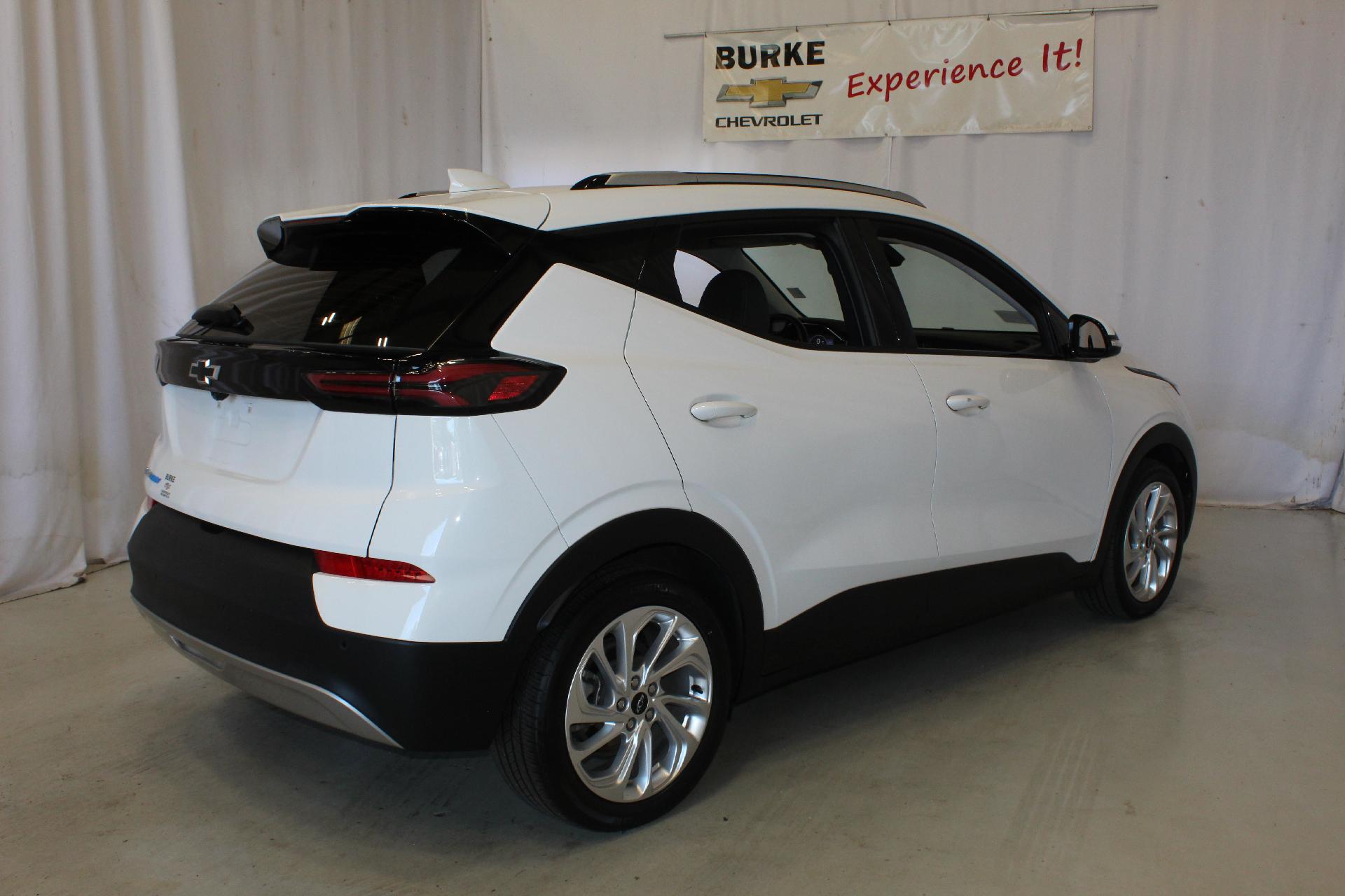 2022 Chevrolet Bolt EUV Vehicle Photo in NORTHAMPTON, MA 01060-1120