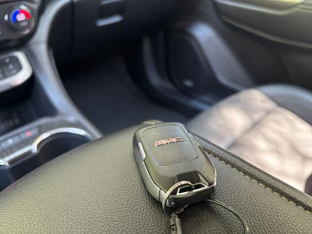 2023 GMC Acadia Vehicle Photo in Savannah, GA 31419