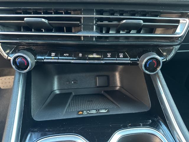 2025 Chevrolet Traverse Vehicle Photo in MANITOWOC, WI 54220-5838