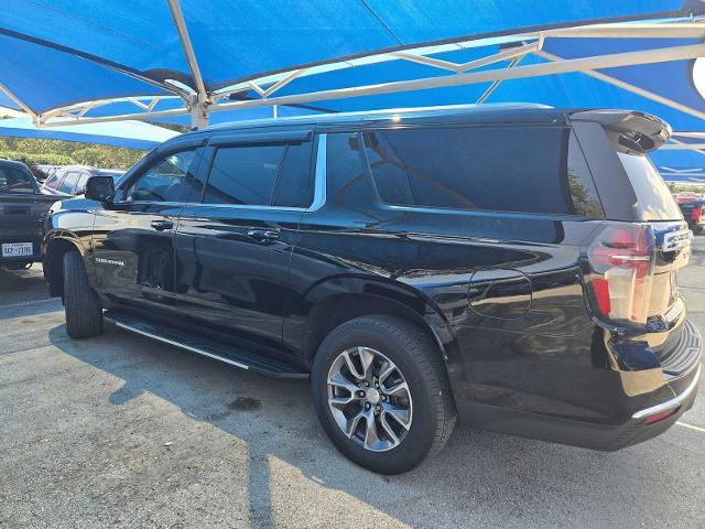 2024 Chevrolet Suburban Vehicle Photo in DENTON, TX 76210-9321