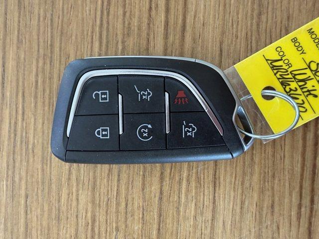 2021 Cadillac Escalade ESV Vehicle Photo in LEOMINSTER, MA 01453-2952