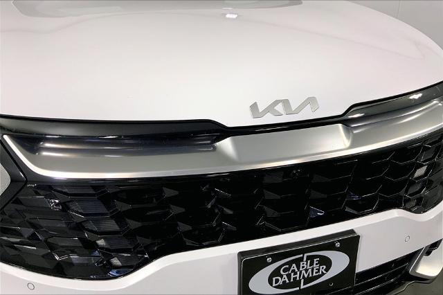 2023 Kia Sportage Vehicle Photo in Lees Summit, MO 64086