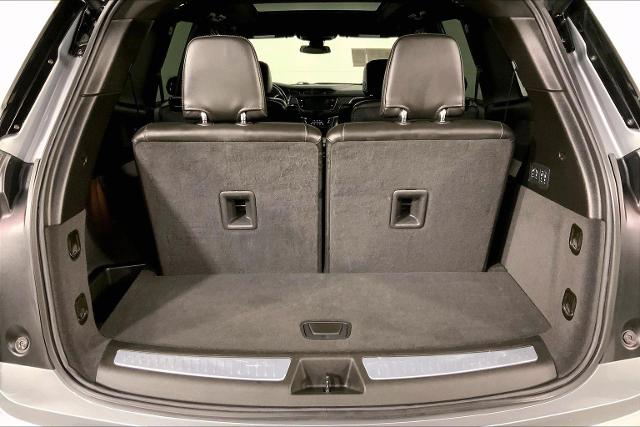 2025 Cadillac XT6 Vehicle Photo in INDEPENDENCE, MO 64055-1314
