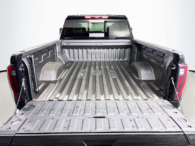 2025 GMC Sierra 2500 HD Vehicle Photo in PUYALLUP, WA 98371-4149