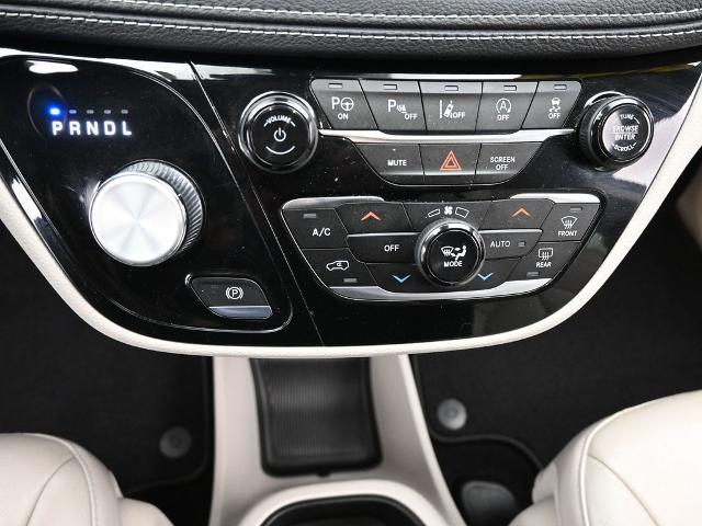 2021 Chrysler Pacifica Vehicle Photo in Cedar Rapids, IA 52402