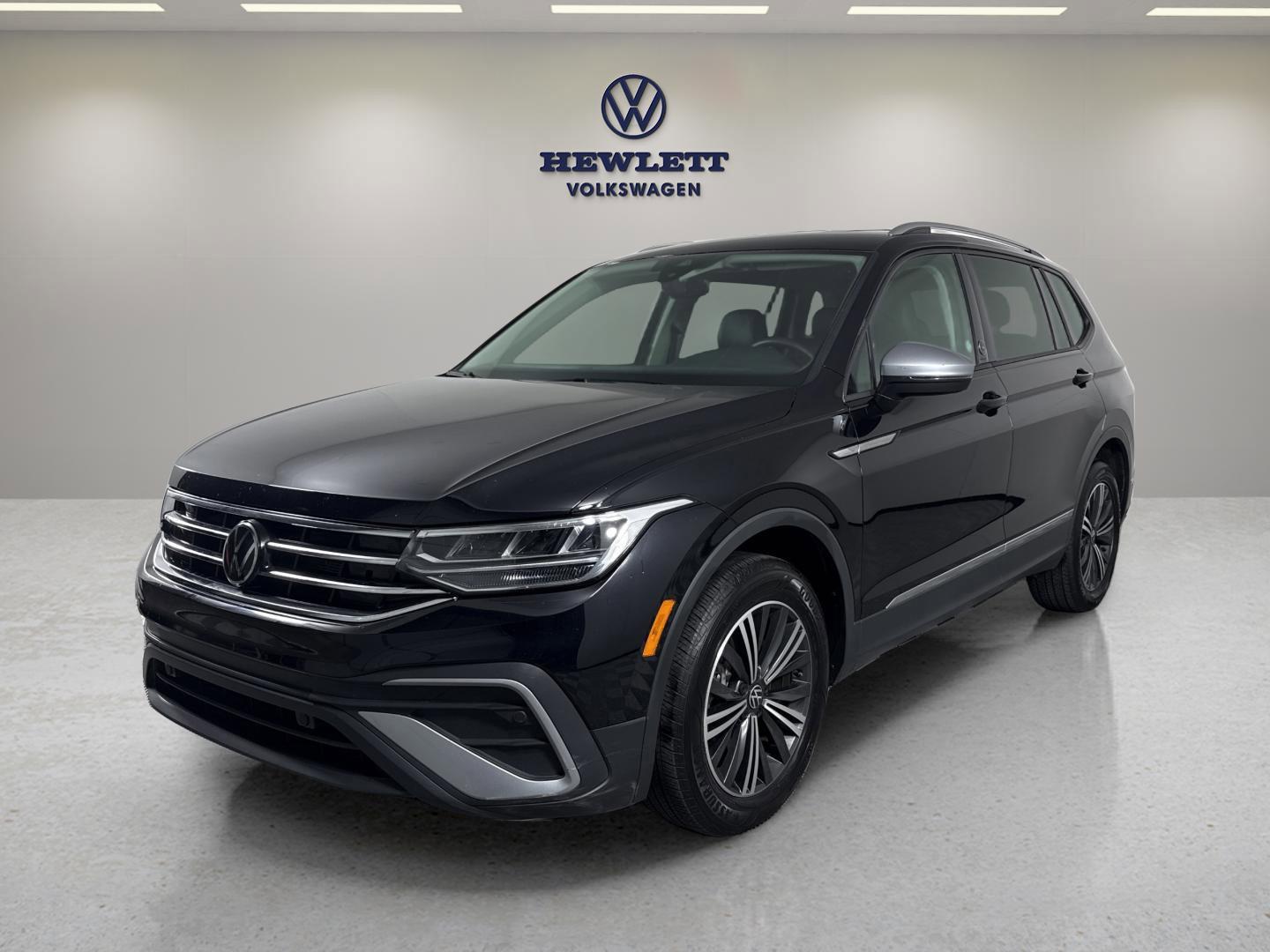 2024 Volkswagen Tiguan Vehicle Photo in Georgetown, TX 78626