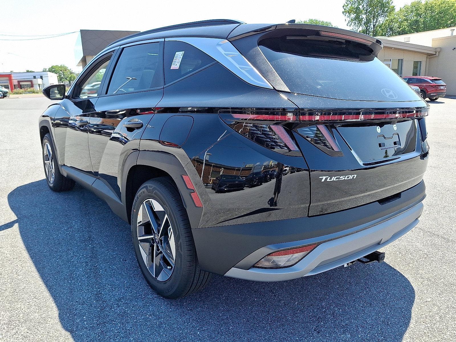 2025 Hyundai TUCSON Hybrid Vehicle Photo in Harrisburg, PA 17111