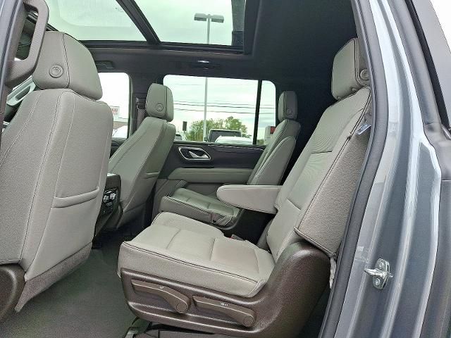 2022 GMC Yukon XL Vehicle Photo in HARRISBURG, PA 17111-1033